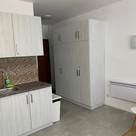아파트 Flora Clover One Bedroom Nr. 18 *